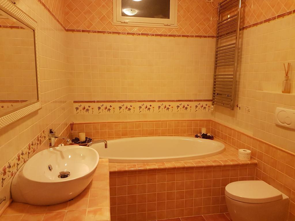 Villa Pineland Borghetto Santo Spirito Exterior photo