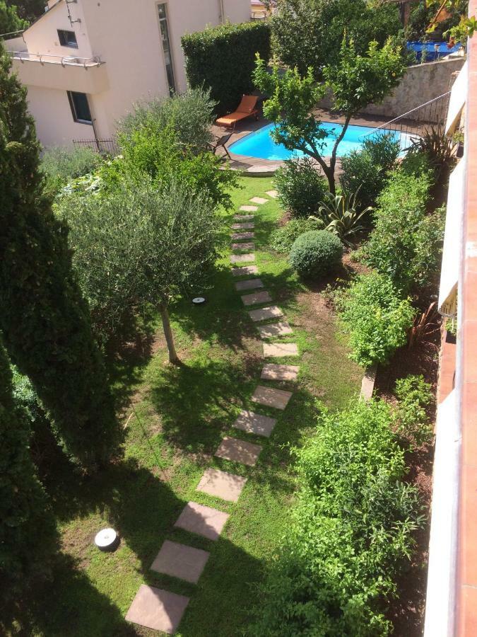 Villa Pineland Borghetto Santo Spirito Exterior photo